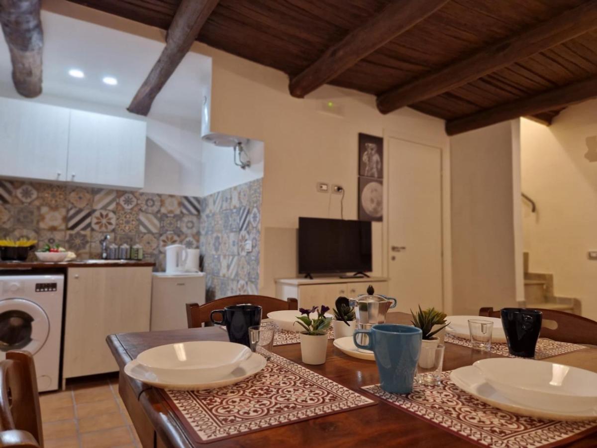 Appartement House Of The Night à Naples Extérieur photo